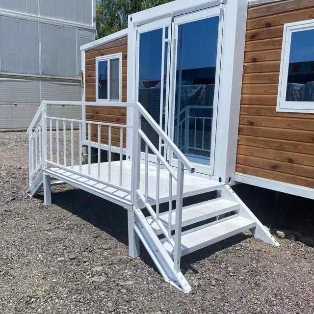 20FT - 40FT Prefabricated Container House with Steel Frame